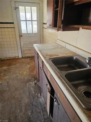 $64,900 | 491 Pleasant Hill Drive, Elkin, NC 28621