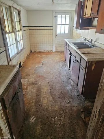 $64,900 | 491 Pleasant Hill Drive, Elkin, NC 28621