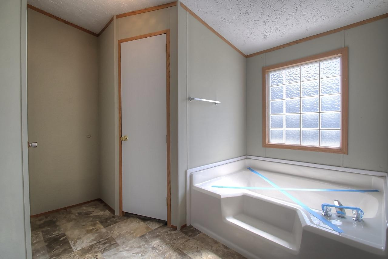 727 Long Branch Road London, KY 40741 - Photo 18 of 24 Photo 18