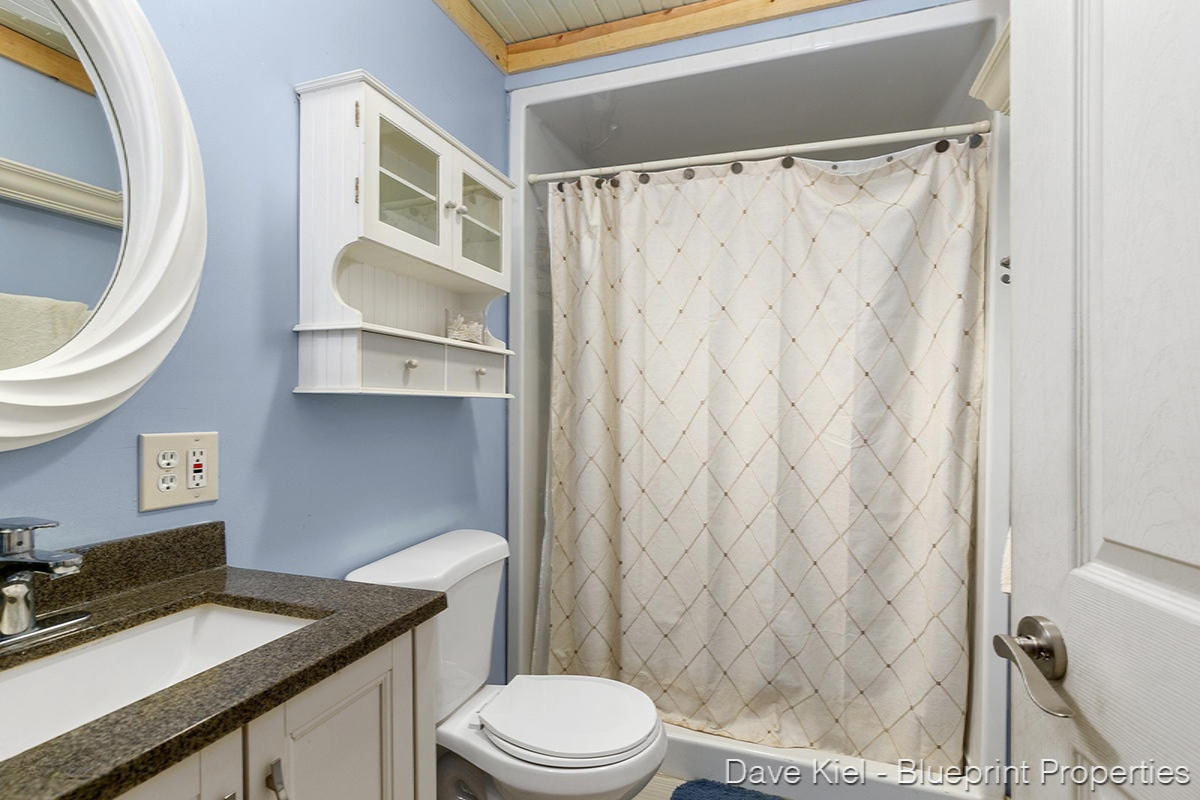 7801 West State Road Middleville, MI 49333 - Photo 6 of 28 IMG_1007