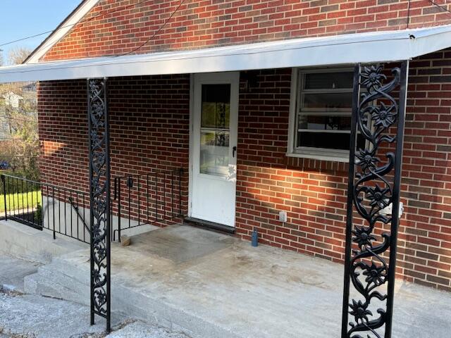 824 Coolbrook Road Vinton, VA 24179 - Photo 3 of 8 image0j