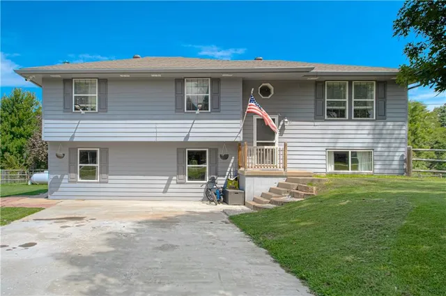 $450,000 | 36260 West 154th Street, Gardner, KS 66030