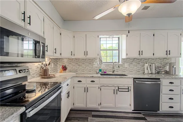 $450,000 | 36260 West 154th Street, Gardner, KS 66030