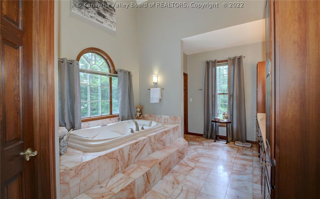 807 Ponswood Road Hurricane, WV 25526 - Photo 17 of 30 Gallery Image 17