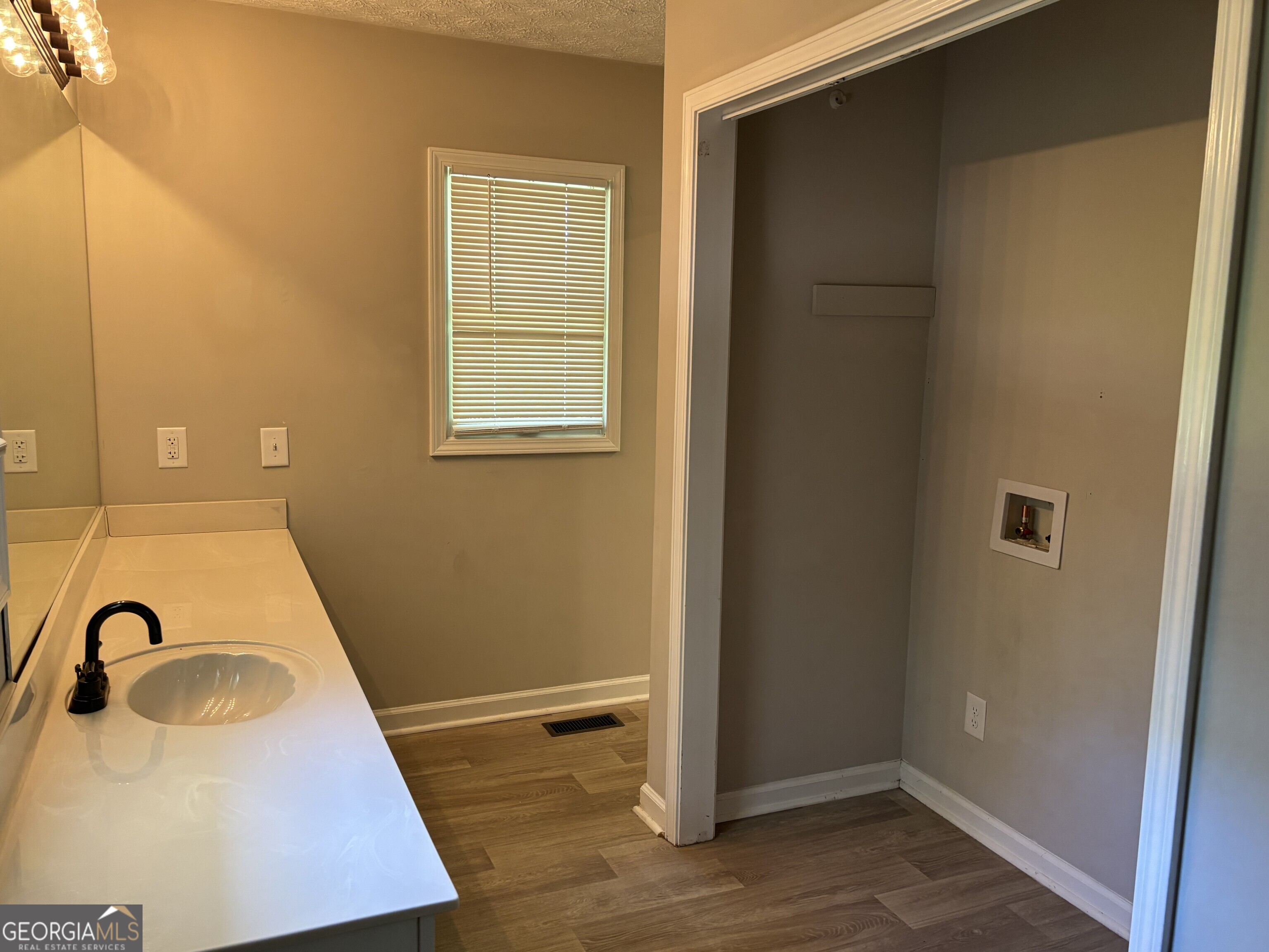 546 Rockwell Church Road Northwest Winder, GA 30680 - Photo 15 of 29