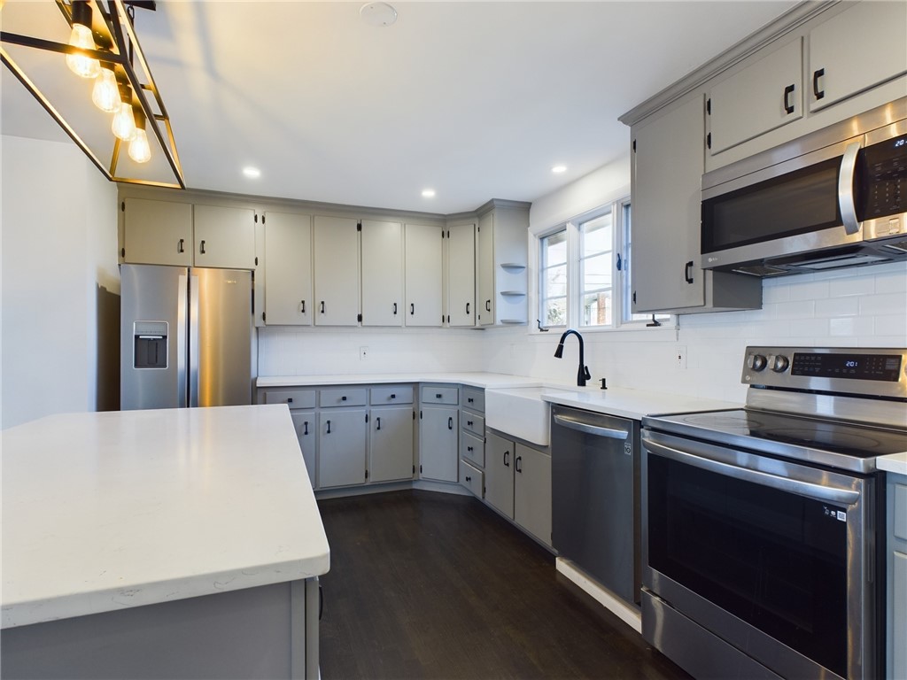 4 O Connell Road Tiverton, RI 02878 - Photo 14 of 35 Gallery Image 14