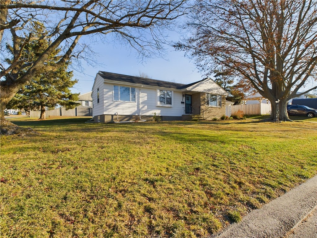 4 O Connell Road Tiverton, RI 02878 - Photo 7 of 35 Gallery Image 7
