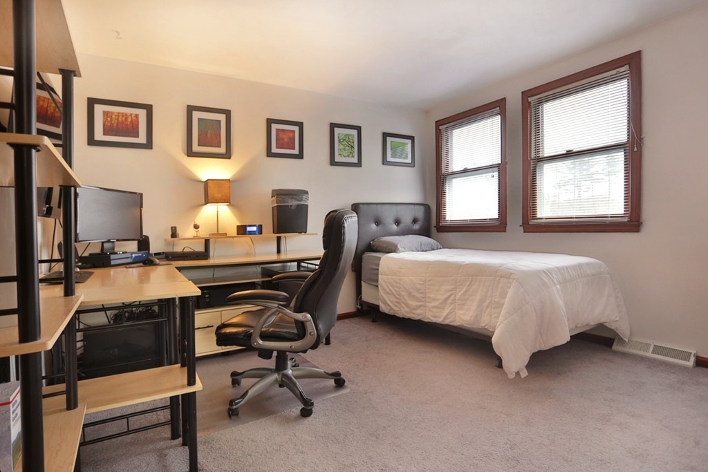 35 Middle Road, Unit 35 Amesbury, MA 01913 - Photo 11 of 21 Gallery Image 11