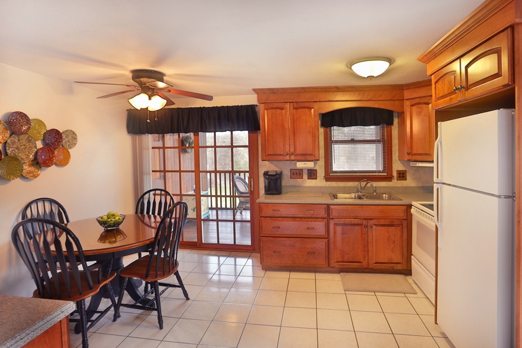 35 Middle Road, Unit 35 Amesbury, MA 01913 - Photo 2 of 21 Gallery Image 2