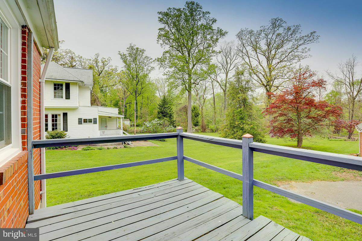 1022 Windsor Road Pikesville, MD 21208 - Photo 14 of 30 Deck off kitchen