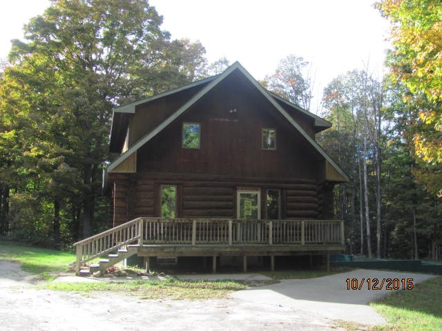 2996 Miller Road Thompsonville, MI 49683 - Photo 3 of 18 1808633-2.JPG