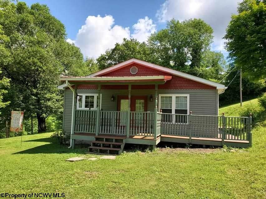860 Wyatt Mannington Road Mannington, WV 26582 - Photo 3 of 15 Gallery Image 3