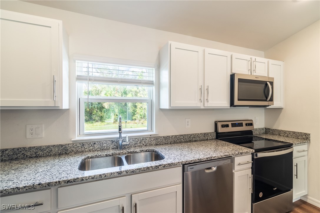 1702 Rada Lane North Port, FL 34288 - Photo 11 of 35 Gallery Image 11