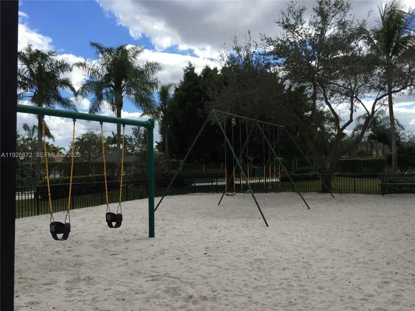 $4,350 | 815 Vista Meadows Drive, Weston, FL 33327