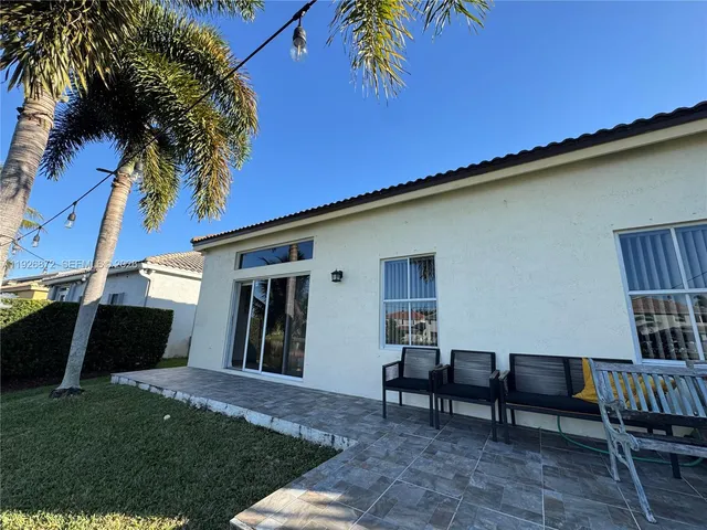 $4,500 | 815 Vista Meadows Drive, Weston, FL 33327