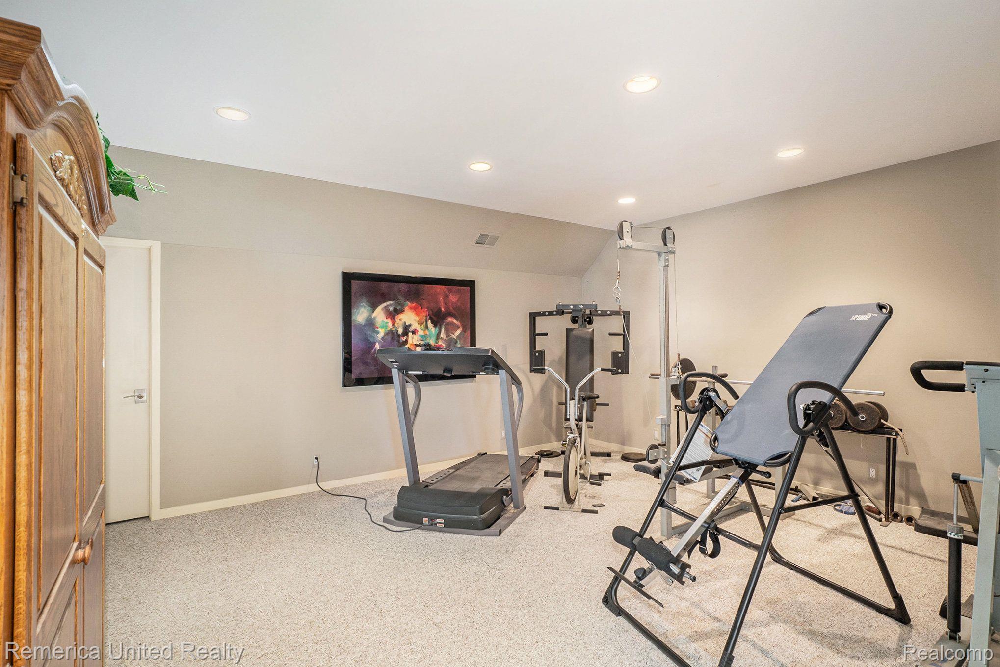 4315 Cedar Lake Road Howell, MI 48843 - Photo 32 of 48 Gallery Image 32