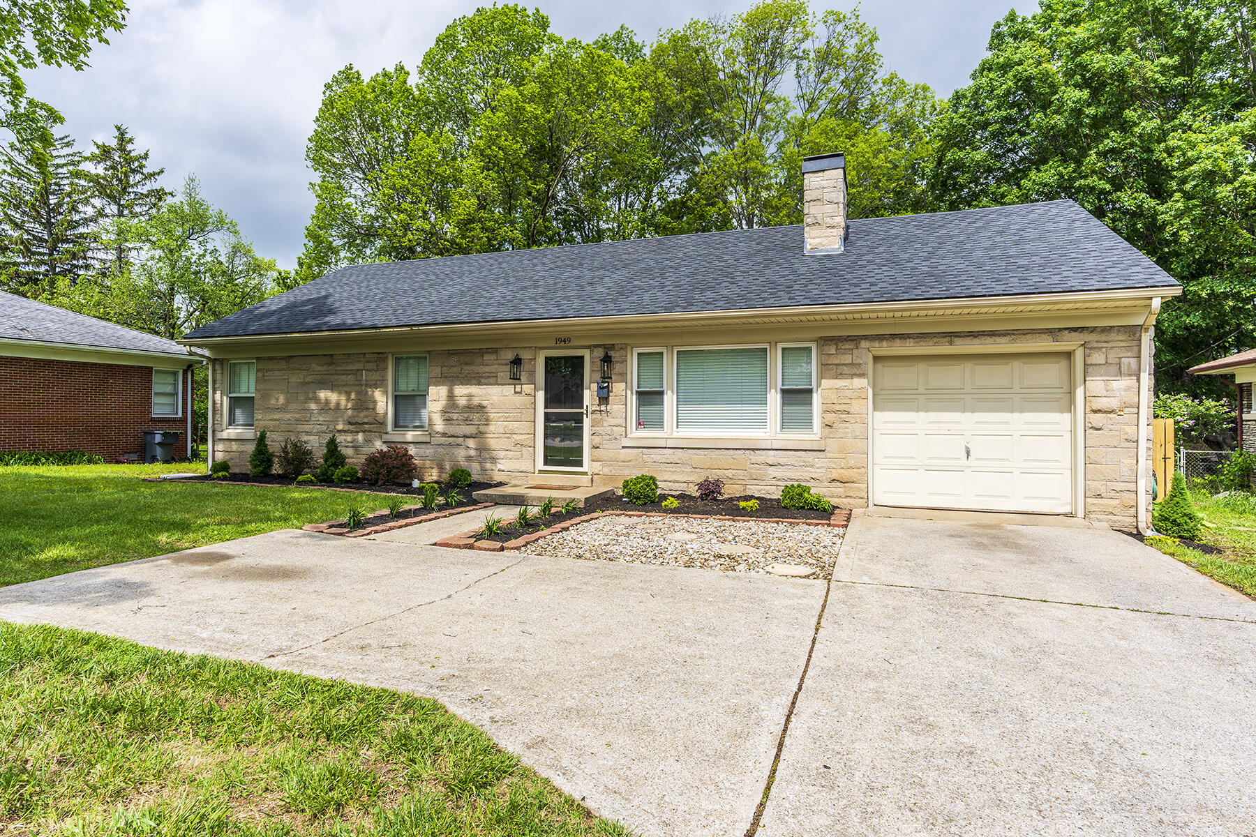 1949 Clays Mill Road Lexington, KY 40503 - Photo 2 of 22 cm new