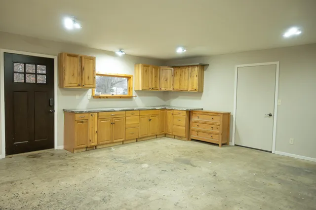 $250,000 | 468 High Street, Emmons, MN 56029