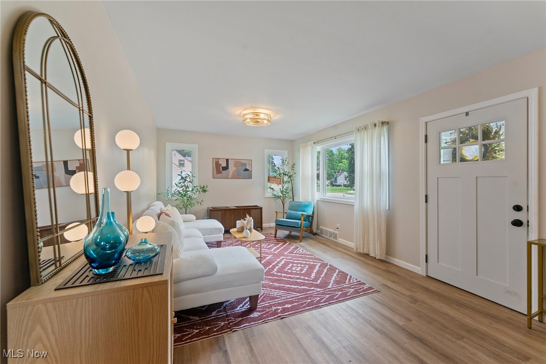 2426 Kirk Road Youngstown, OH 44511 - Photo 10 of 27 Gallery Image 10