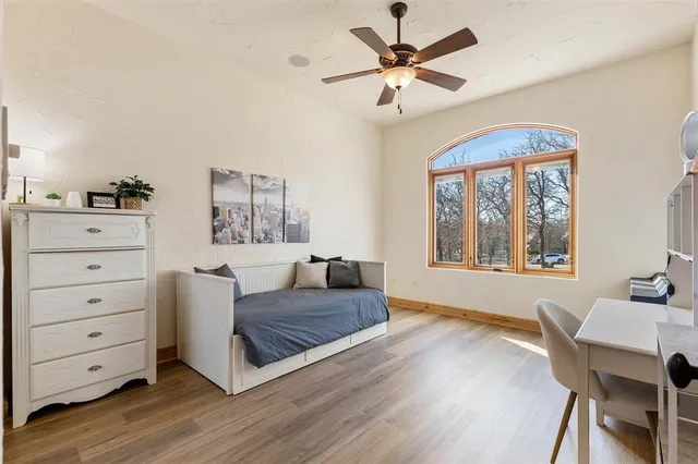 $559,900 | 712 Sugartree Drive, Lipan, TX 76462