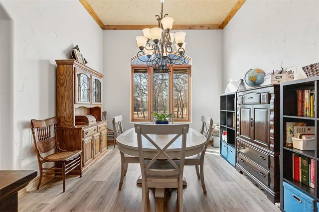 $559,900 | 712 Sugartree Drive, Lipan, TX 76462