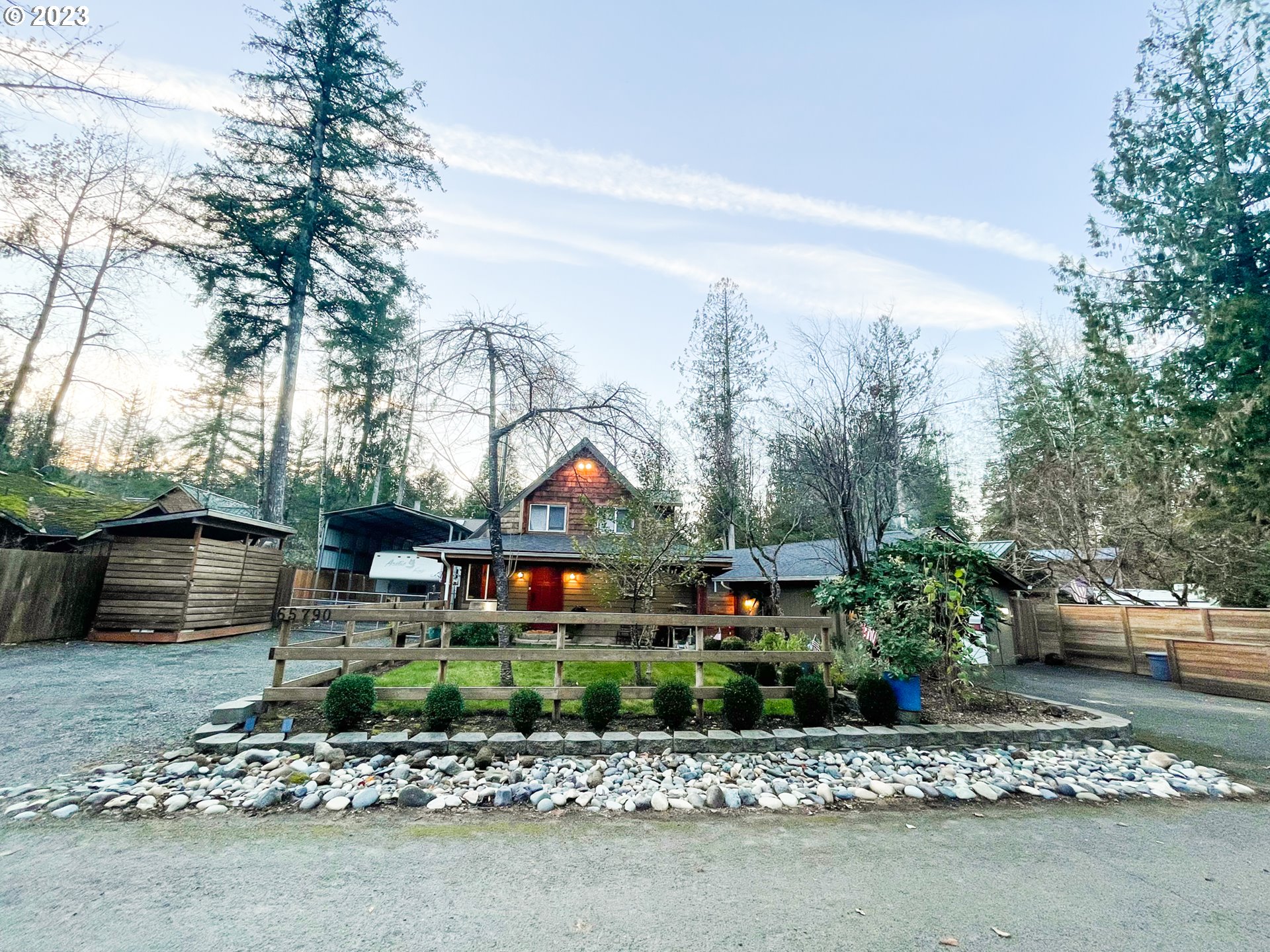 65790 East Sandy River Lane Rhododendron, OR 97049 - Photo 22 of 30