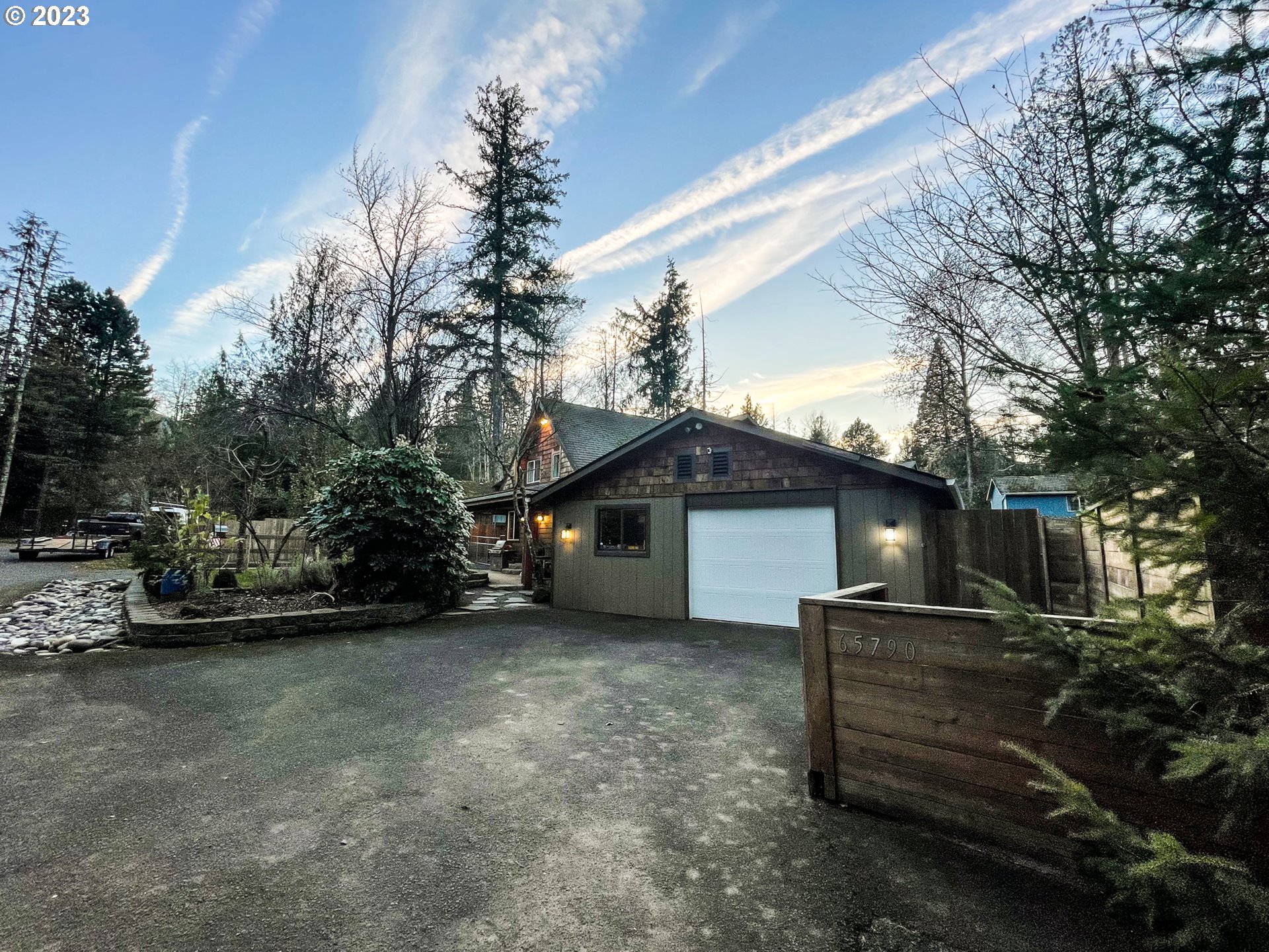 65790 East Sandy River Lane Rhododendron, OR 97049 - Photo 23 of 30