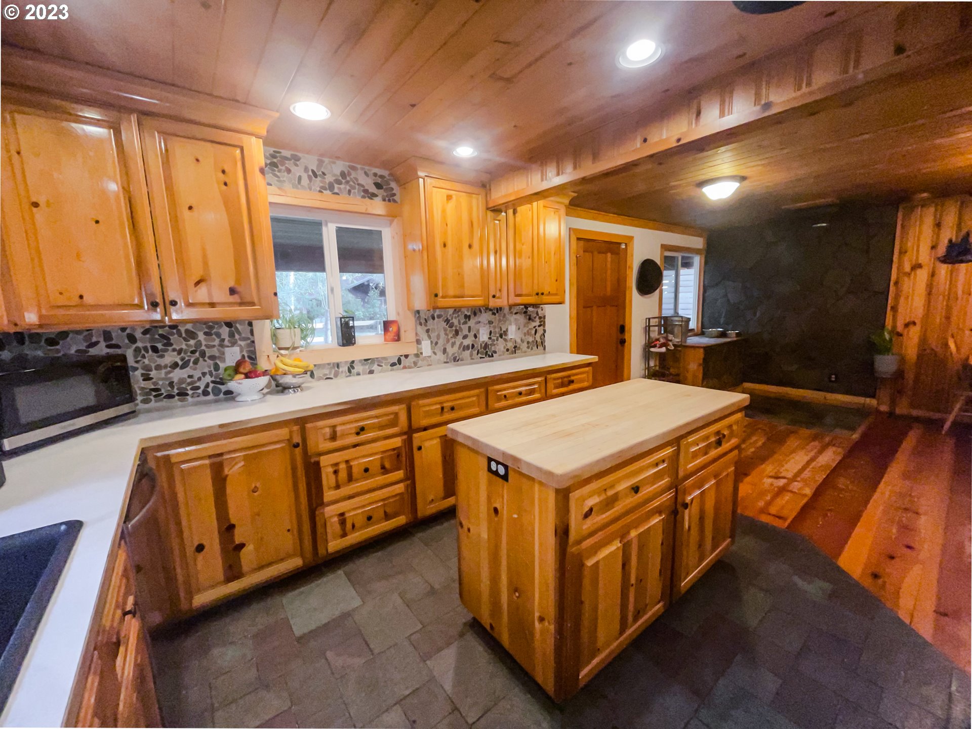 65790 East Sandy River Lane Rhododendron, OR 97049 - Photo 29 of 30