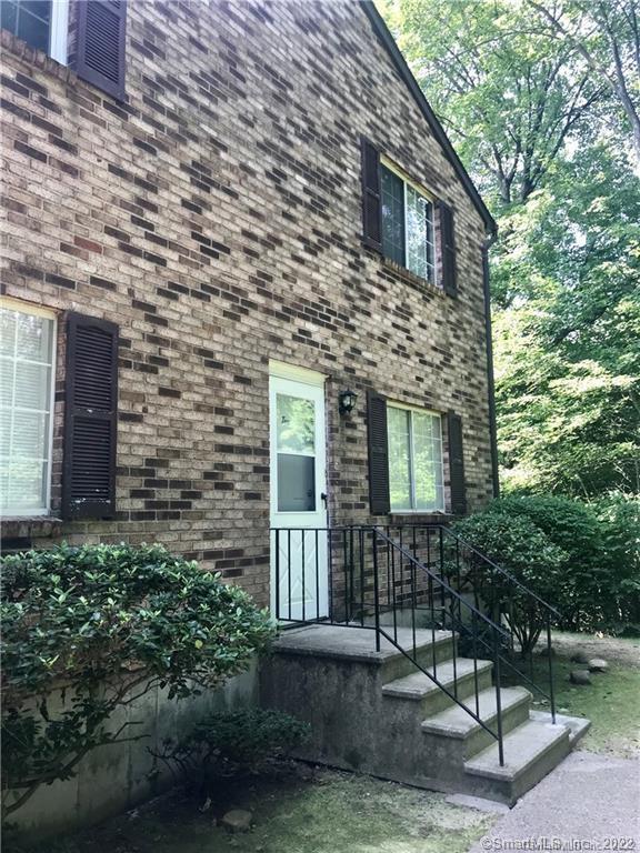 68 Sharon Road, Unit 10 Waterbury, CT 06705 - Photo 1 of 1 Gallery Image 1