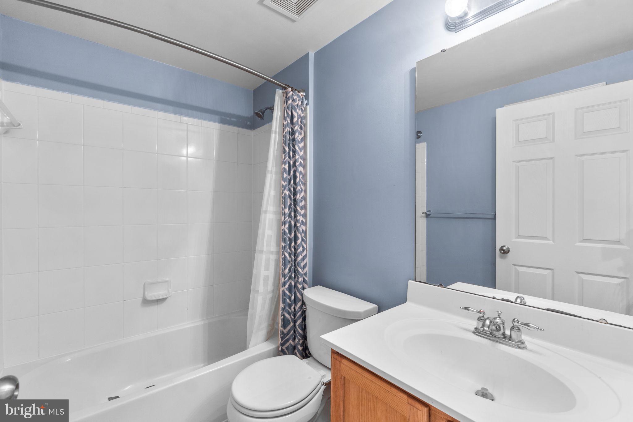 4814 Portsmouth Road, Unit 31 Ellicott City, MD 21042 - Photo 21 of 33 Upper Level Hall Bath