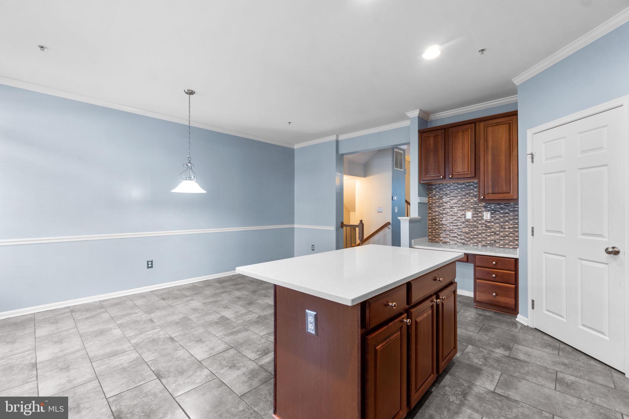 4814 Portsmouth Road, Unit 31 Ellicott City, MD 21042 - Photo 8 of 33 Kitchen | Dining Area
