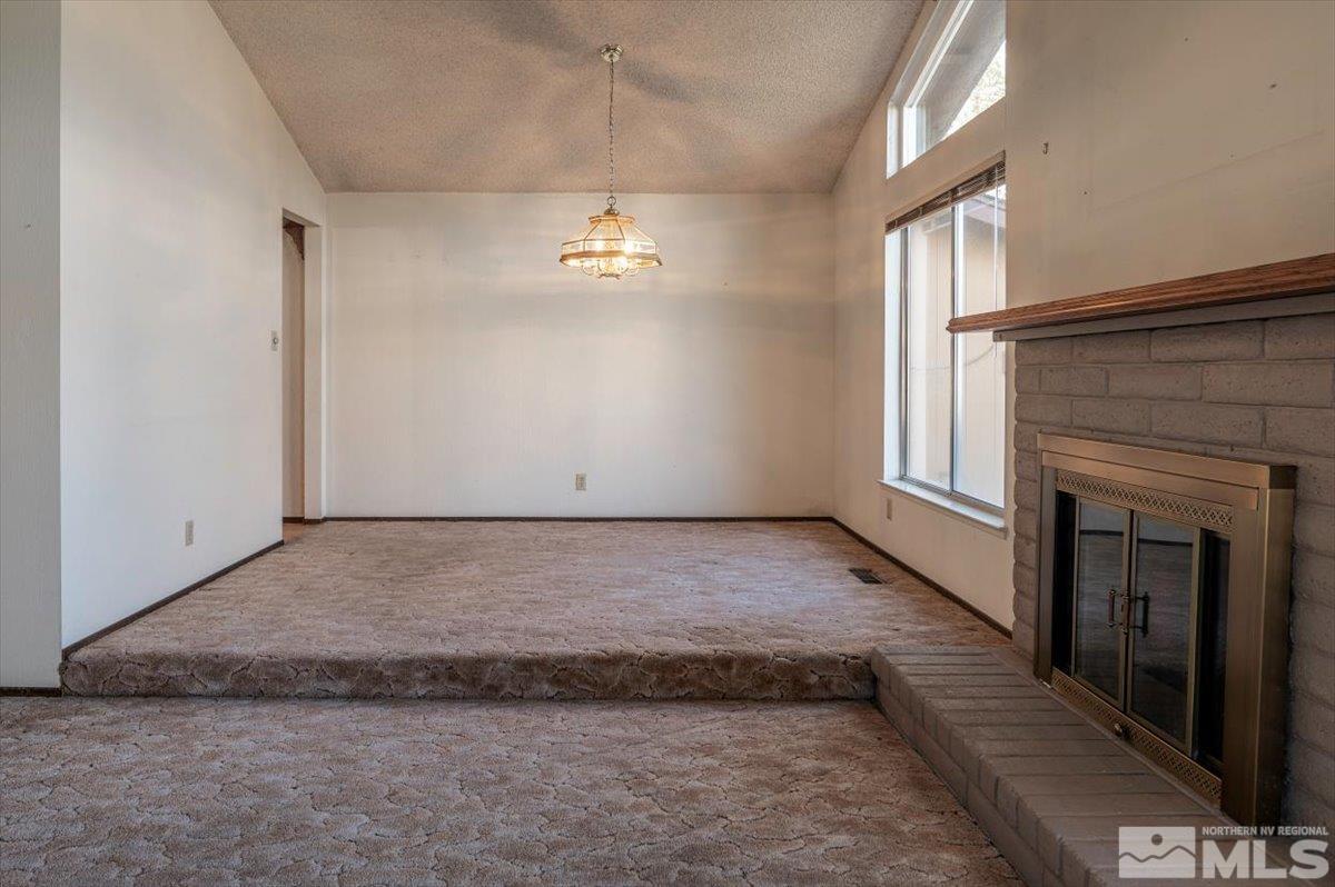 4352 Mexicali Court Reno, NV 89502 - Photo 9 of 35 Photo 9