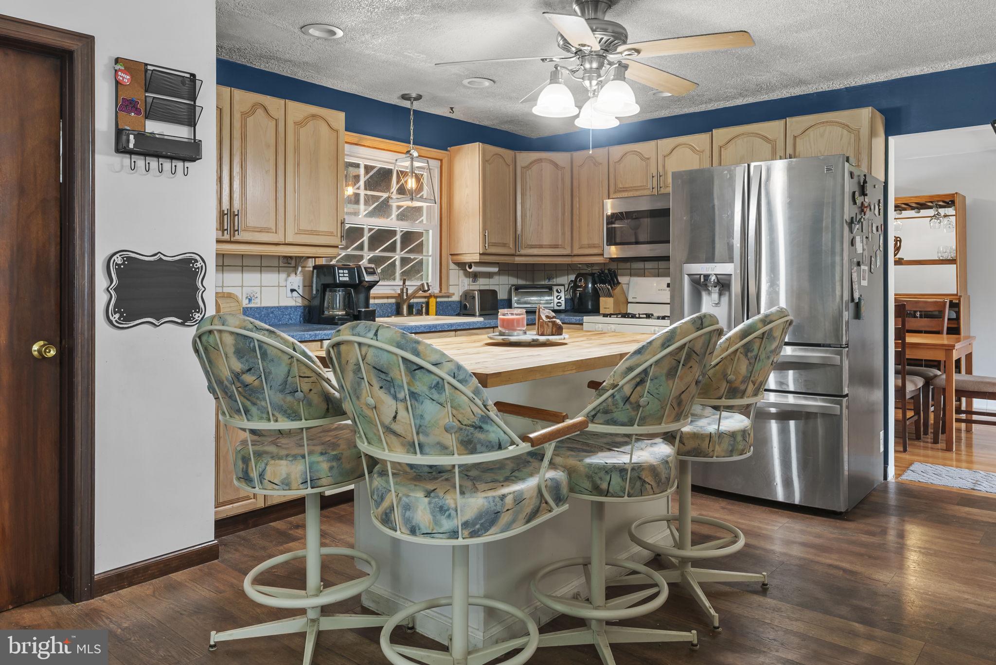 241 Crestview Road Hatboro, PA 19040 - Photo 8 of 36 Gallery Image 8