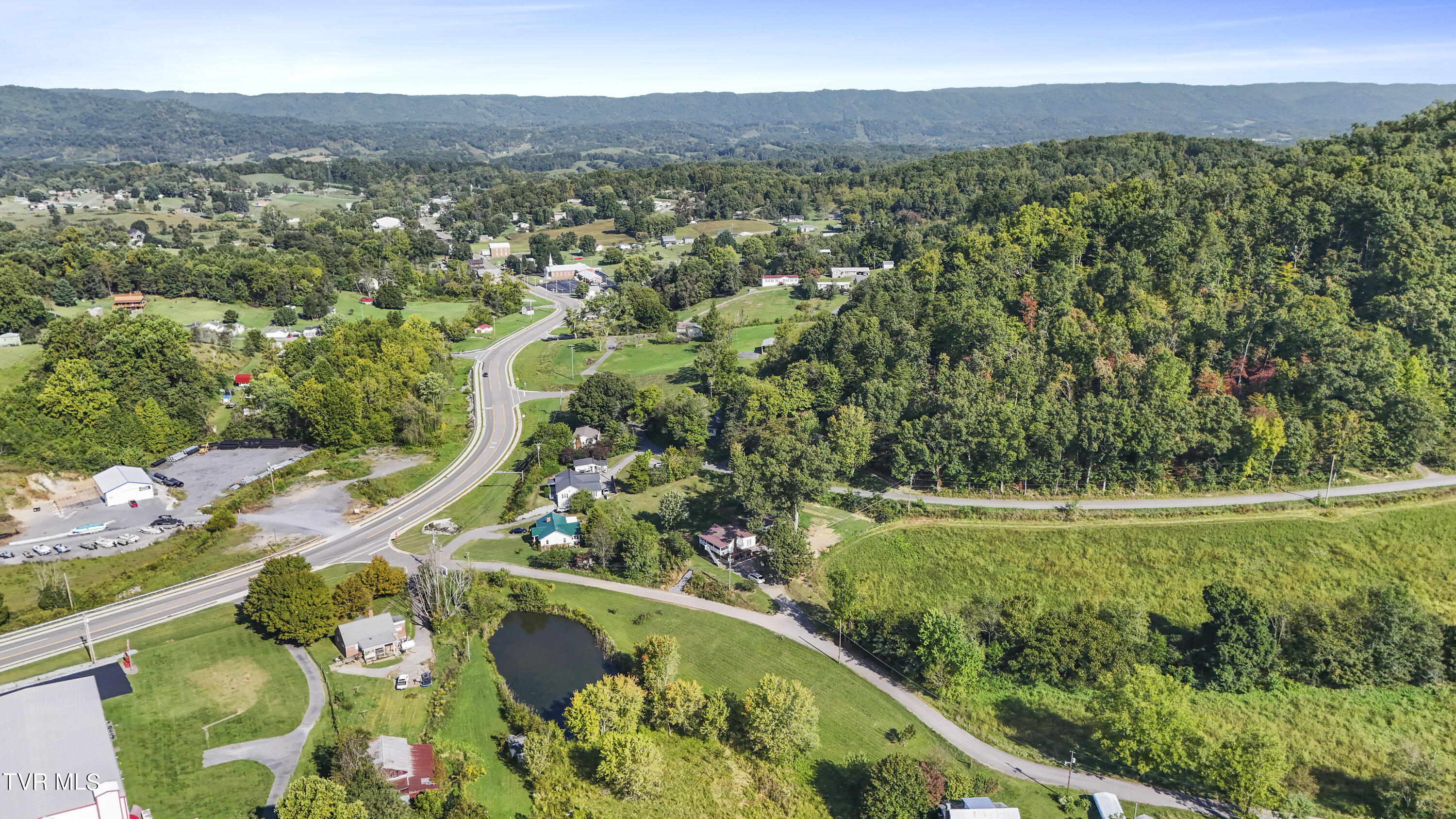 114 Judge Baines Road Fall Branch, TN 37656 - Photo 31 of 45 DJI_20240919103922_0665_D