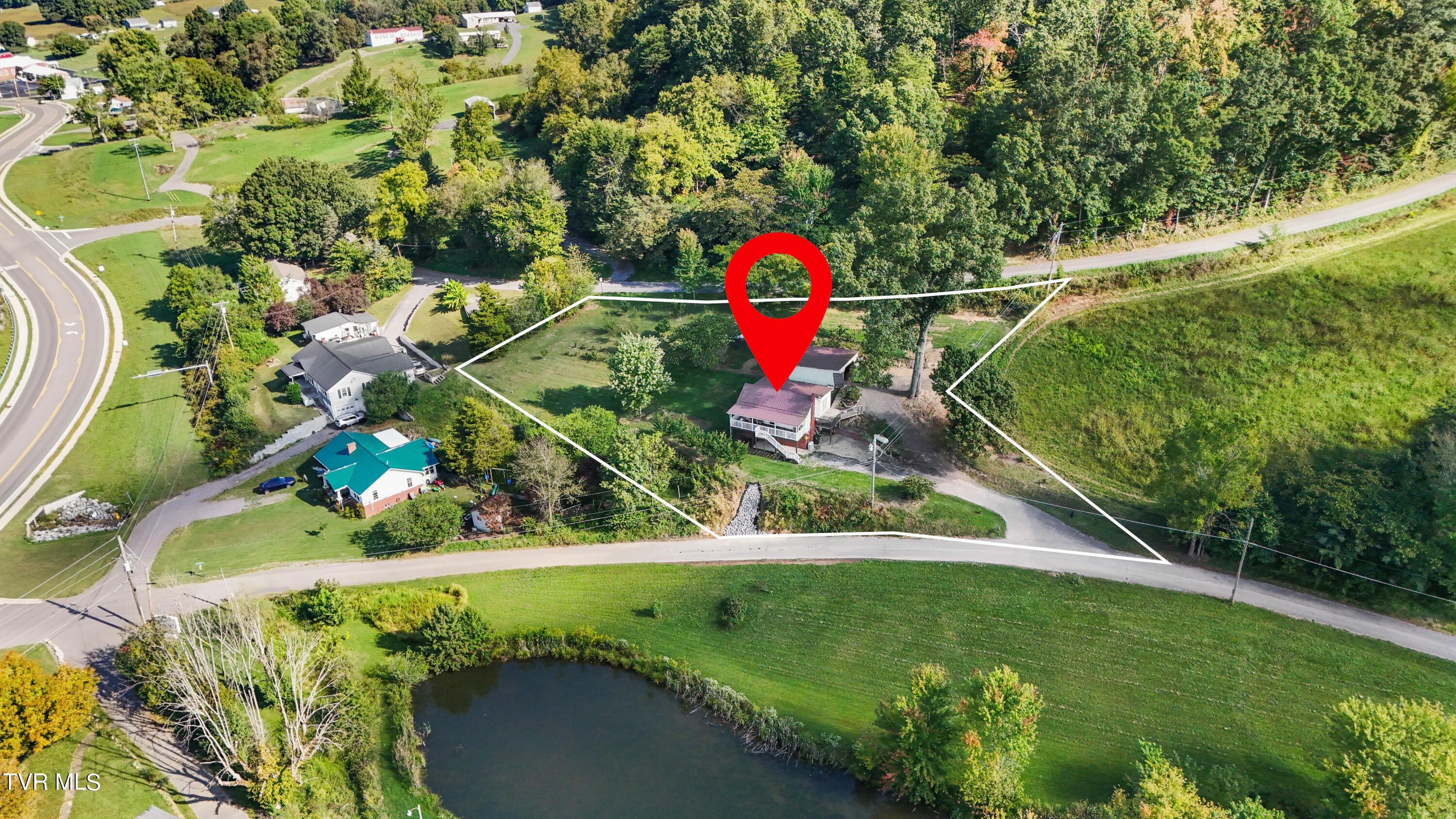 114 Judge Baines Road Fall Branch, TN 37656 - Photo 39 of 45 DJI_20240919104845_0689_D