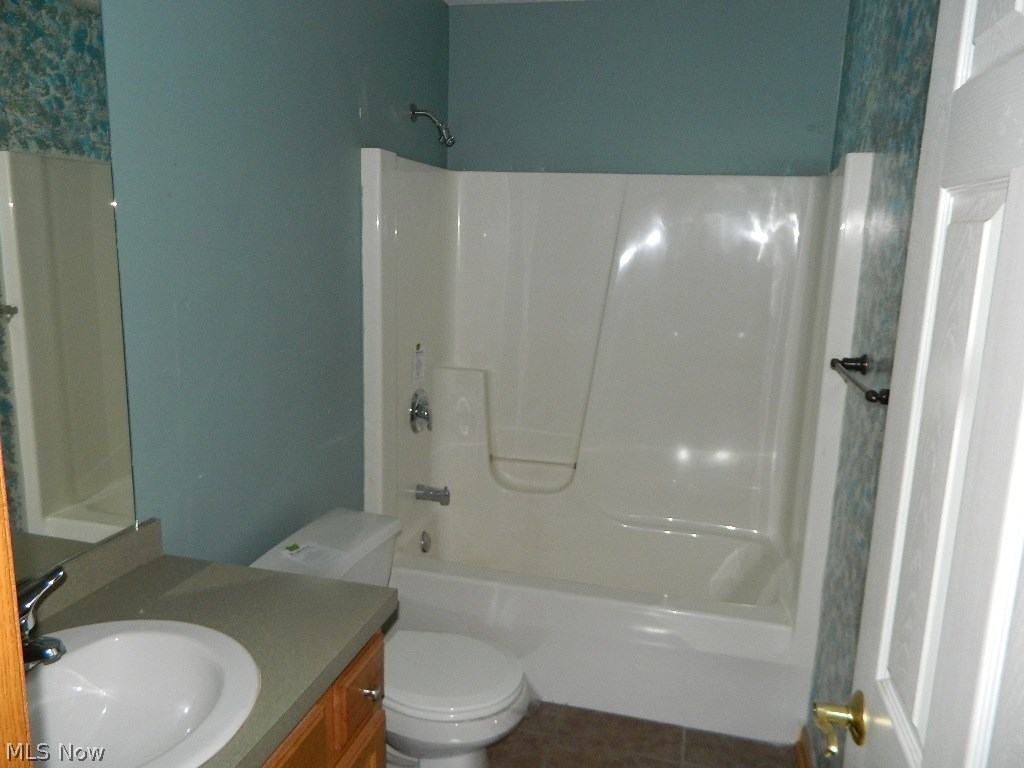5949 Stumph Road Parma Heights, OH 44130 - Photo 13 of 22