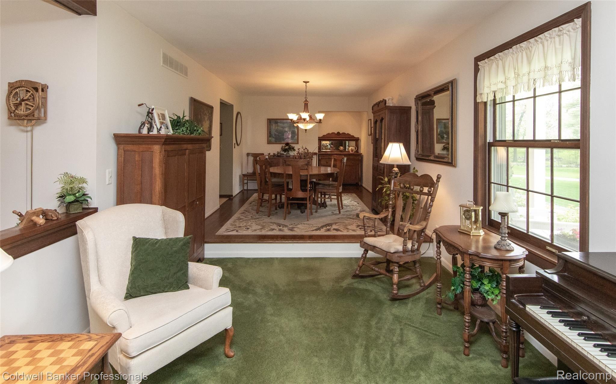 9940 Bridge Lake Road Clarkston, MI 48348 - Photo 24 of 51 21.jpg