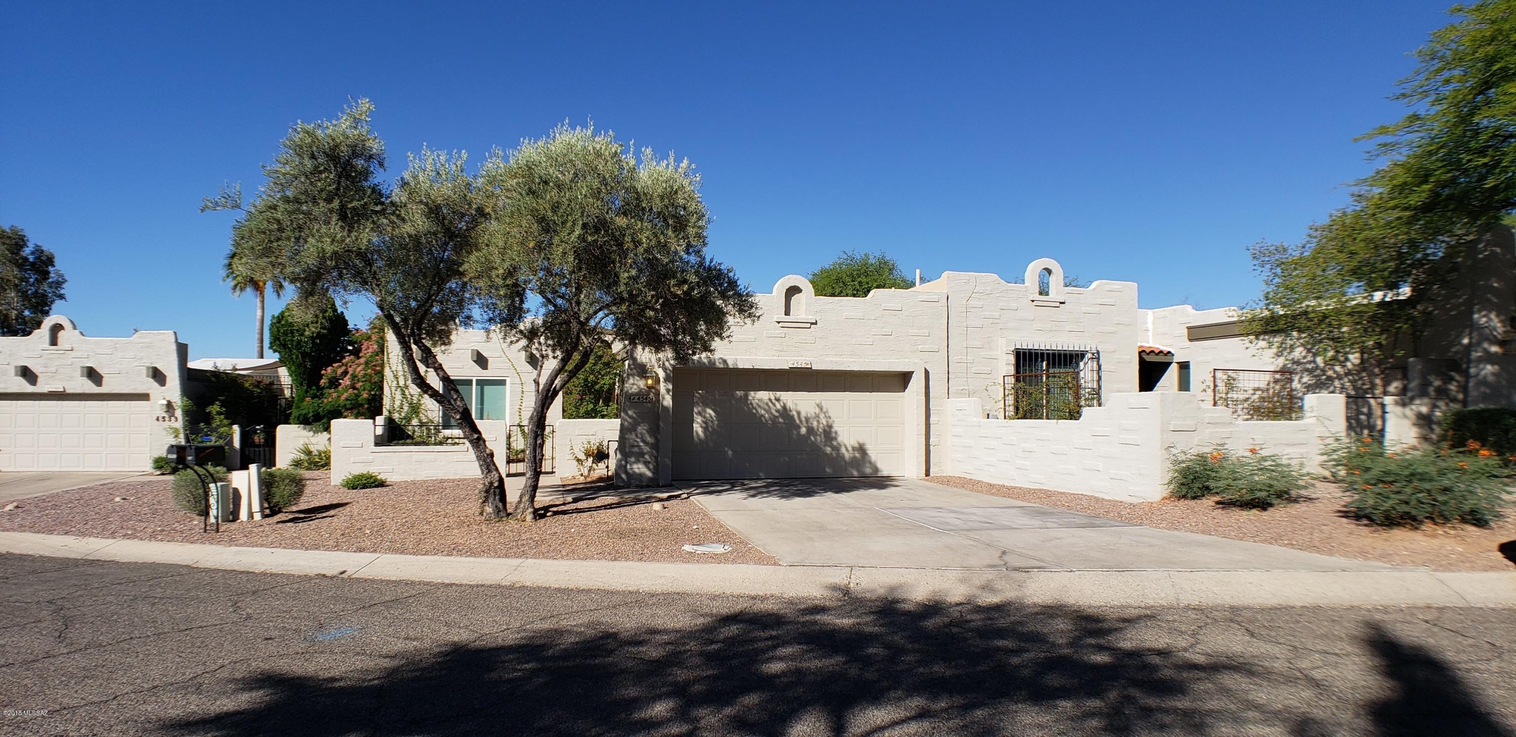 4545 North Mountain Quail Road Tucson, AZ 85750 - Photo 2 of 42