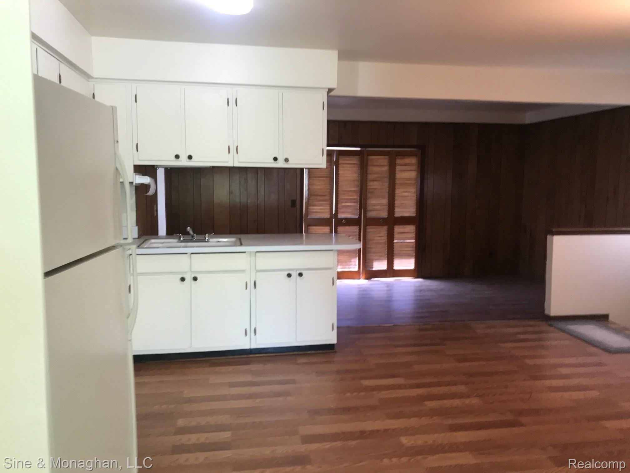 4638 SHELL COURT KITCHEN TO FAMILY ROOM.JPG