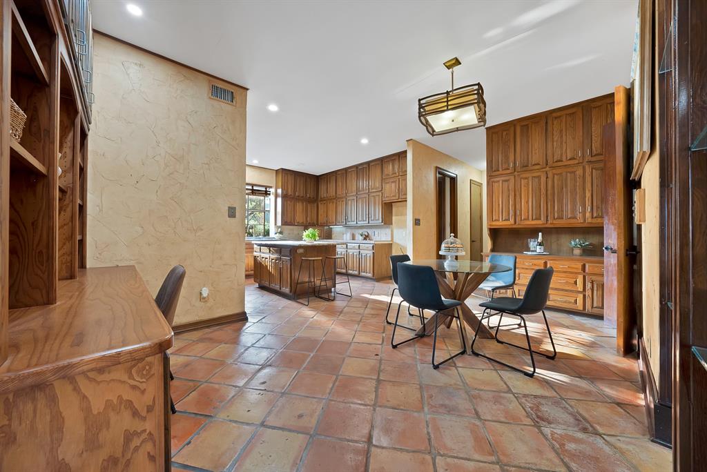 2714 Ridge Top Lane Arlington, TX 76006 - Photo 16 of 39