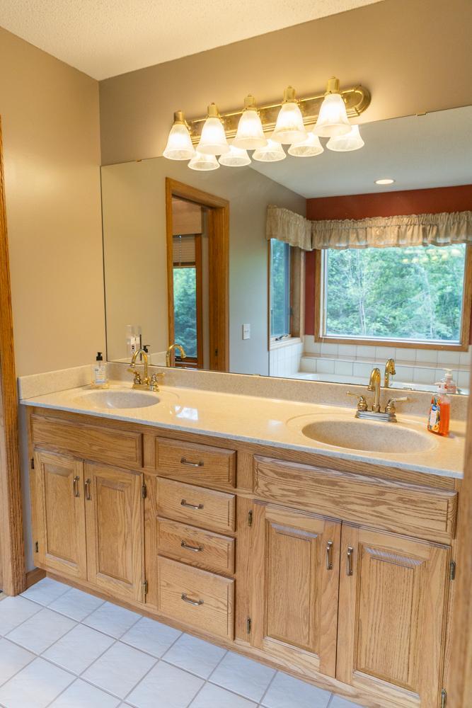12380 Ravine Circle North Stillwater, MN 55082 - Photo 20 of 53