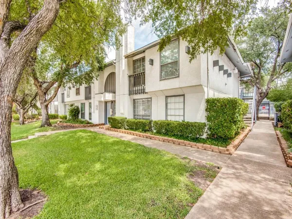 $1,600 | 12888 Montfort Drive, Unit 204, Dallas, TX 75230