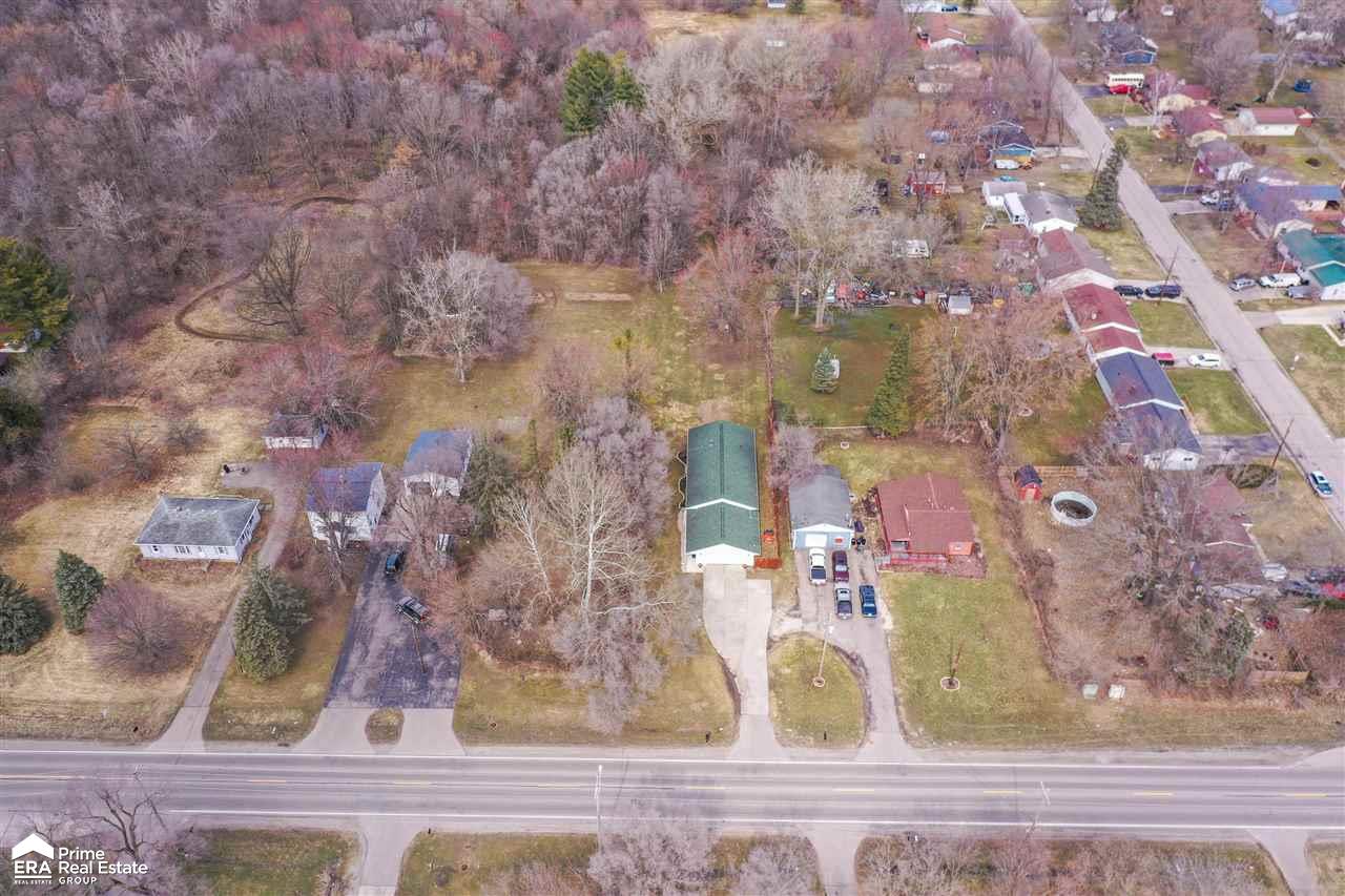 6309 Lapeer Road Burton, MI 48509 - Photo 55 of 61 50068535-59.JPG