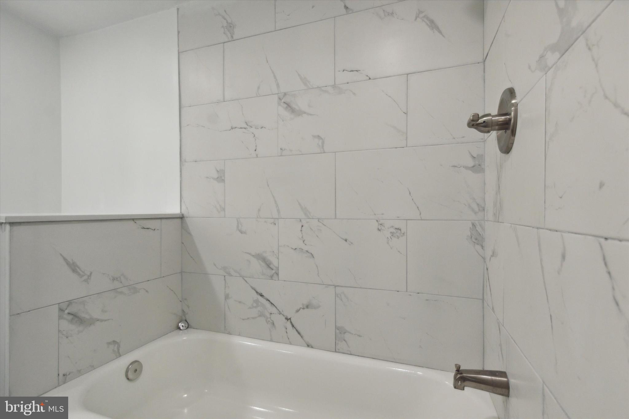 1636 Reed Street Philadelphia, PA 19146 - Photo 10 of 14