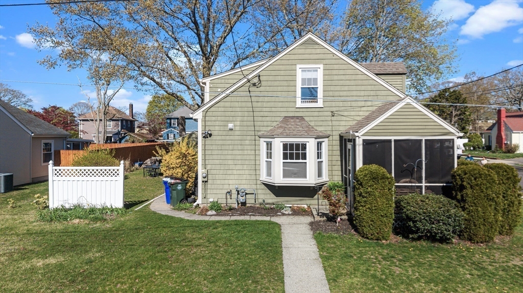 377 Archer Street Fall River, MA 02720 - Photo 27 of 29