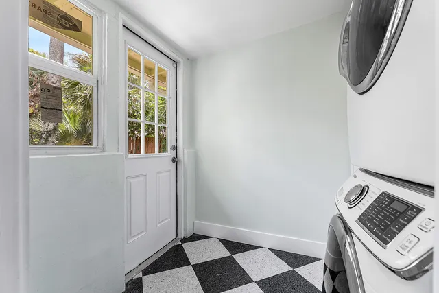 $4,000 | 224 North Ocean Breeze, Lake Worth Beach, FL 33460