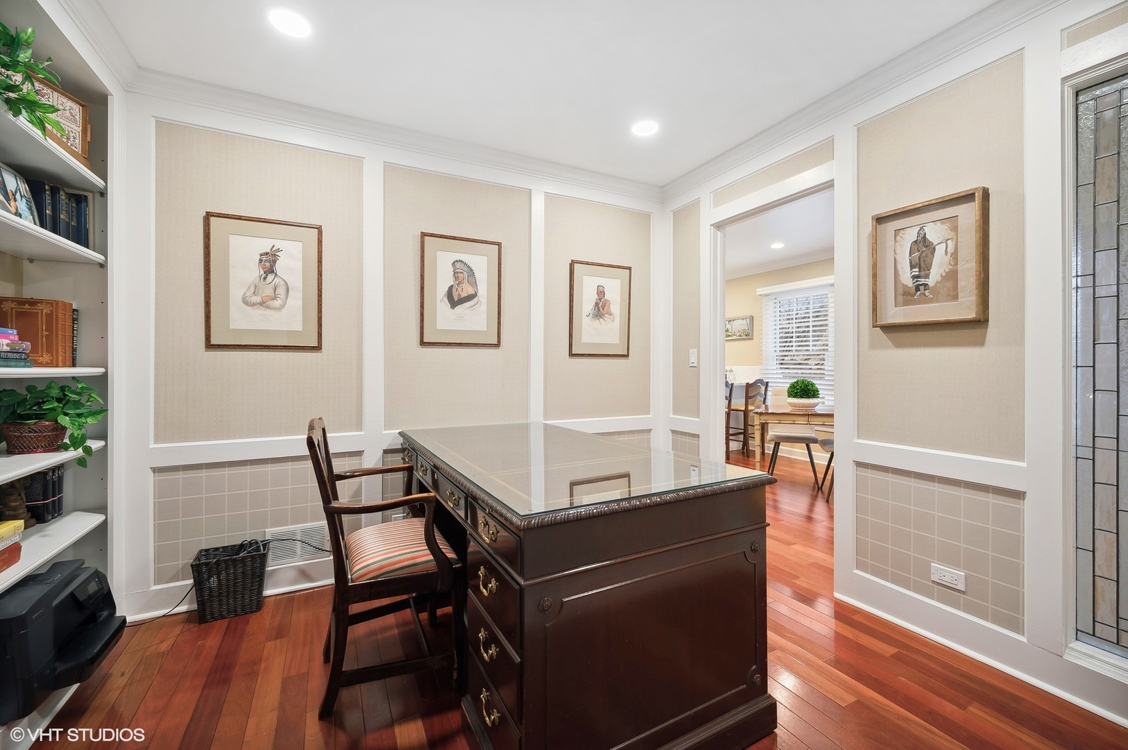 3 Landmark Street Northfield, IL 60093 - Photo 17 of 31 a view of a livingroom with furniture and furniture