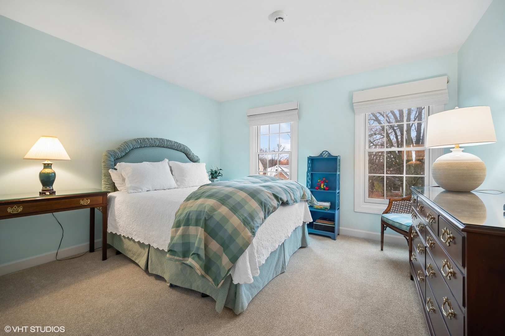 3 Landmark Street Northfield, IL 60093 - Photo 24 of 31 a bedroom with a bed chair and window