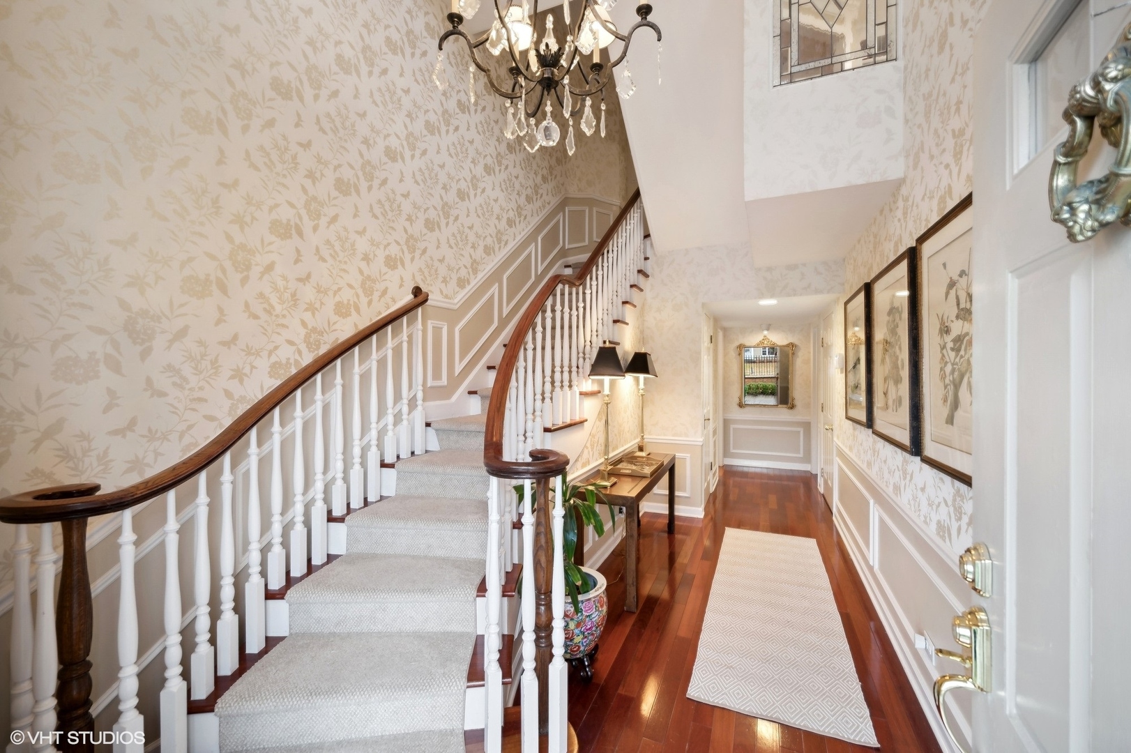 3 Landmark Street Northfield, IL 60093 - Photo 3 of 31