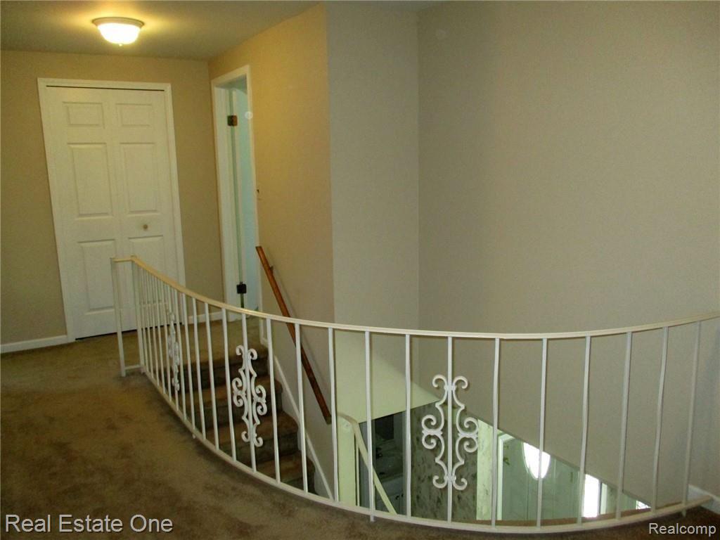 434 Pinehurst Drive Rochester Hills, MI 48309 - Photo 22 of 32